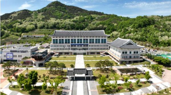 경북교육청, ‘교권 온(溫)힘 변호인단’ 구성...교사 법률 지원 강화! 기사 이미지
